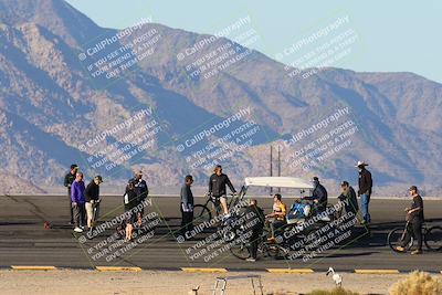 media/Feb-06-2025-Racers Edge (Thu) [[c17ed6f7b1]]/3-Around the Pits-Track Walk/